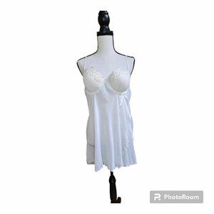 NWT Linea Donatella 2 Piece Set Ivory Bridal Lingerie Size L